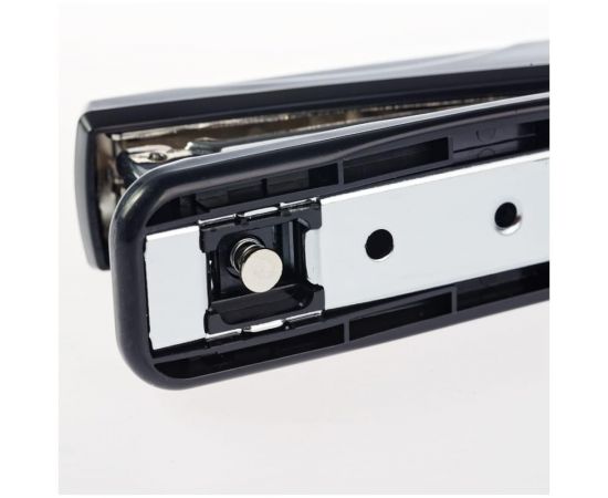 Степлер №24/6, 26/6 Berlingo "Universal" до 30л., пластиковый корпус, черный H3100