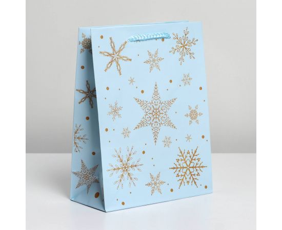 Пакет ламинированный вертикальный «Снежинки», MS 18 × 23 × 8 см   6765839 6765839